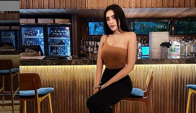 Netizen menduga artis VS yang ditangkap prostitusi online adalah Vernita Syabilla.