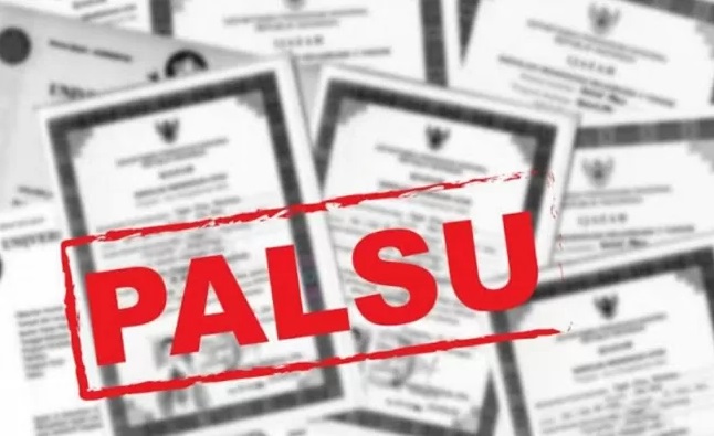 Ilustrasi ijazah palsu, pemalsuan ijazah