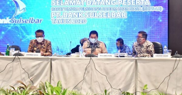 RUPS-LB PT Bank Sulselbar tahun 2020 di Maccora Ballroom, The Rinra Hotel, Kamis (15/10/2020). foto: humas