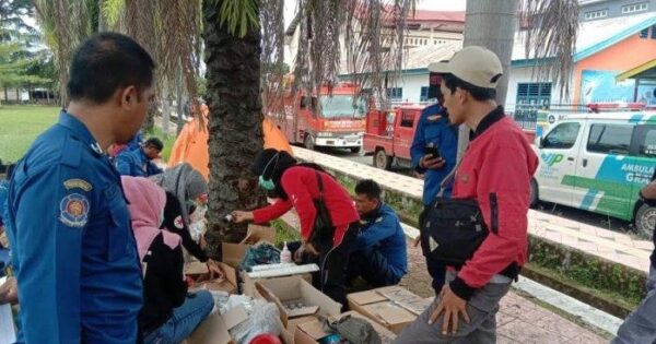 Rombongan Tim Kemanusiaan Pemkot Palopo tiba di Majene, Sulbar, Minggu (17/1/2021) dini hari. foto:ist