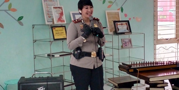 Kompol Yuni Purwanti Kusuma Dewi yang baru saja dicopot dari jabatan Kapolsek Astana Anyar Kota Bandung, Jawa Barat karena kedapatan pesta narkoba.