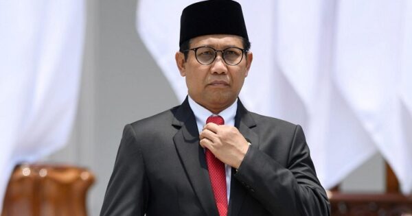 Menteri Desa, Pembangunan Daerah Tertinggal, dan Transmigrasi Abdul Halim Iskandar atau Gus Menteri.