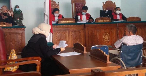 Sidang kasus laka maut di Pengadilan Negeri Tanjung Pinang, Riau, Selasa (15/6).