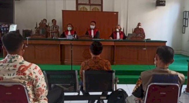Sidang terdakwa Agung Sucipto di Pengadilan Negeri Makassar, Kamis (3/6/2021).