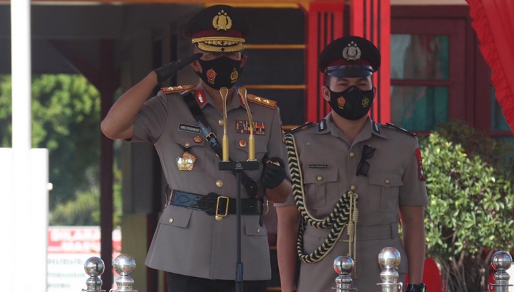 Kapolda Kepulauan Riau (Kepri), Irjen Aris Budiman pada acara pelantikan 293 Bintara Remaja di SPN Tanjung Batu, Senin (28/6/2021). ft/humas