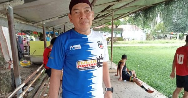 Pelatih Tim Sepakbola Lutim untuk Porprov Sulsel, Yusrifar Djafar.