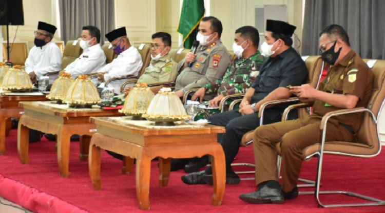 Rapat pembahasan Idul Adha 1441 H/2021 M, di Ruang Ratona Kantor Walikota Palopo, Selasa (13/7/2021). Foto: Humaspemkotpalopo