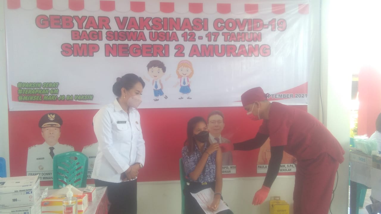 SMPN 2 Amurang Laksanakan Gebyar Vaksin Covid-19 IMG-20210901-WA0012
