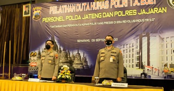 Pelatihan duta humas Polri yang diikuti 155 persnel Polda Jateng dan jajaran di Hotel Quest Semarang, Kamis (9/9/2021).