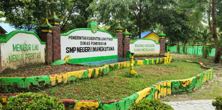 3 Siswa SMPN 1 Mangkutana Wakili Lutim di KSN Tingkat Sulsel SMPN 1 Mangkutana, kompetisi sains nasional