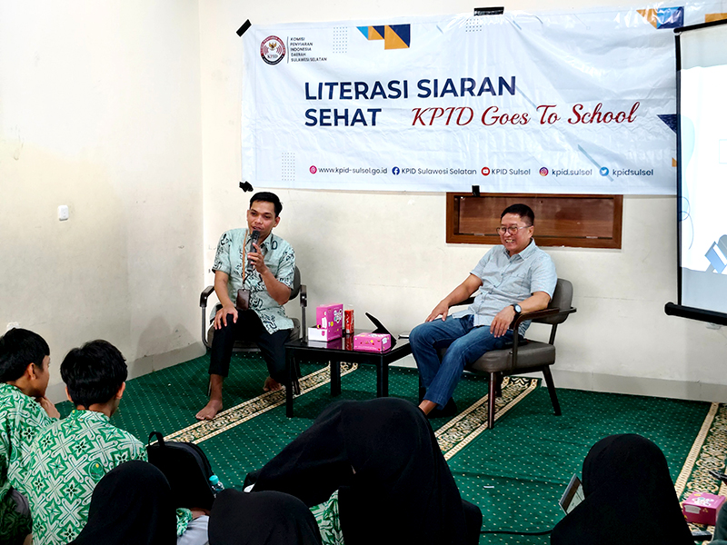Mulai dari Bangku Sekolah, KPID Sulsel Tanamkan Kesadaran Literasi