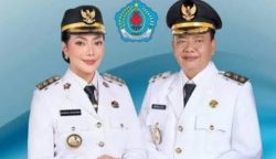 Bupati Brebes Paramitha Widya Kusuma dan Wakil Bupati Brebes Wurja.(dok Istimewa)