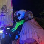 Aksi Heroik Polisi di Majalengka, Selamatkan Lansia di Tengah Arus Mudik Tol Cipali