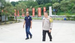 Kapolres Cirebon Kota, AKBP Eko Iskandar, turun langsung meninjau kesiapan personel dan kelancaran arus lalu lintas di Pos Pelayanan (Pos Yan) Rest Area 207A Tol Palikanci serta sejumlah titik krusial di jalur arteri pada Selasa (2432026).