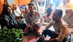 Ceulangiek bertemu korban banjir di tenda pengungsian Bireuen