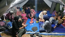 Pengungsi Korban Banjir Bireuen di Tenda Darurat
