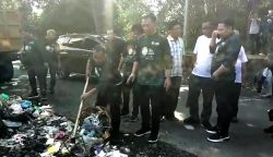 Aksi Bersih-Bersih Warnai Puncak HPSN 2026 di Kabupaten Cirebon
