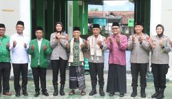 Kapolda Jawa Barat, Irjen Pol. Dr. Rudi Setiawan, melaksanakan kunjungan silaturahmi ke Pondok Pesantren Darul Ulum PUI Majalengka, Rabu (15/04/2026).