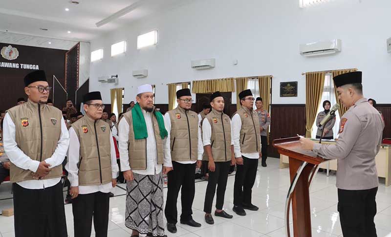 Da’i Kamtibmas Polres Indramayu Resmi Dilantik, Siap Sampaikan Pesan Keamanan Lewat Mimbar
