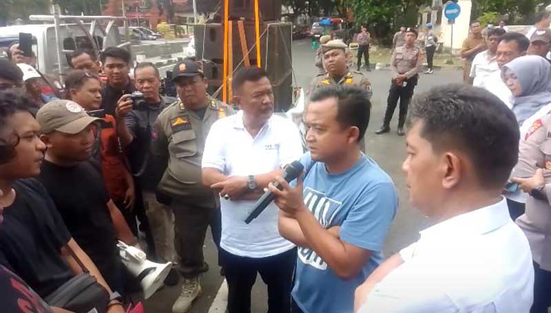 Jawab Aksi Mahasiswa, Kepala DPUTR Kabupaten Cirebon Tegaskan Anggaran Terserap Sesuai Prosedur
