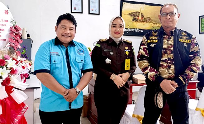 Pengurus FKPPI Cabang X-15 Rayon 15.02 Kota Cirebon melakukan kunjungan resmi ke Kantor Kejaksaan Negeri (Kejari) Belitung. Itu dalam rangka membangun koordinasi dan kolaborasi strategis pada Senin.