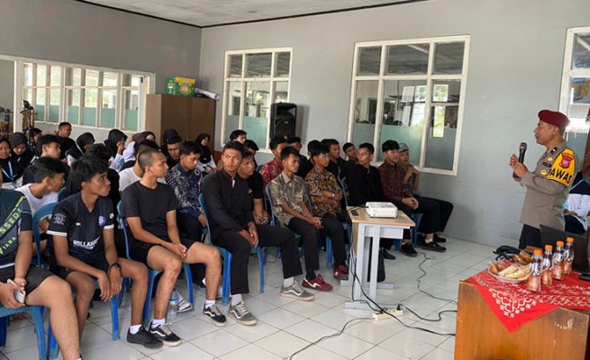 Satres Narkoba Polres Majalengka menyasar kalangan pelajar melalui sosialisasi bahaya narkoba di SMAN 1 Kadipaten, Kamis (23/4/2026).