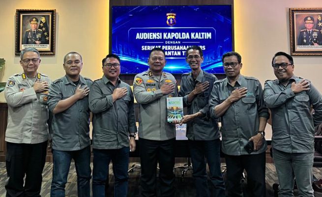 Pengurus SPS Kaltim bersama Kapolda Kaltim Endar Priantoro di Mapolda Kaltim, Kamis (23/4/2026)