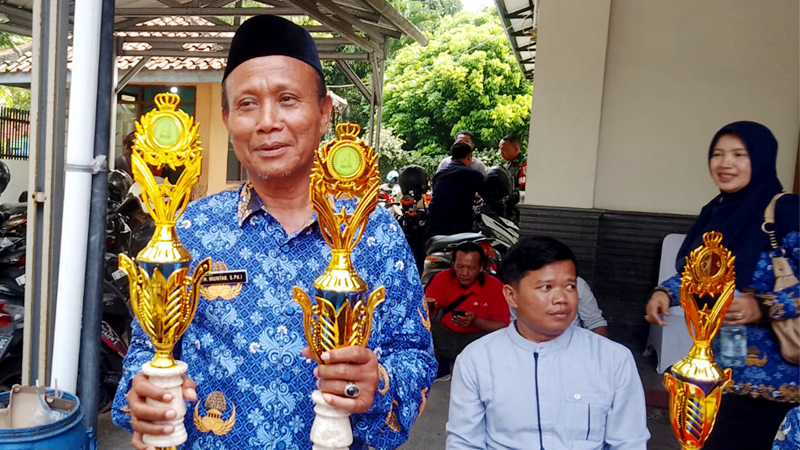 Kecamatan Sumber ‘Panen’ Piala di Hardiknas 2026, Ini Daftar Prestasinya