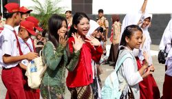 Implementasi deep learning di sekolah cirebon